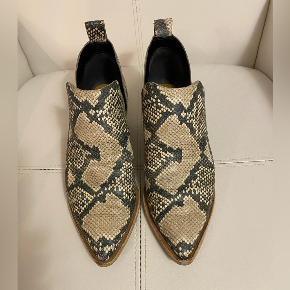 Dolce vita snake skin booties, size 6.5